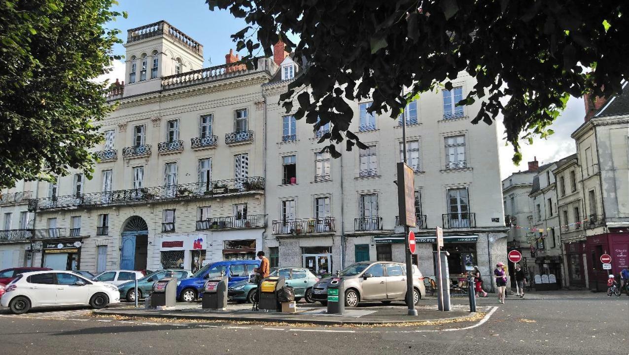 The Peaceful Corner In The Heart Of Saumur Apartment Bagian luar foto